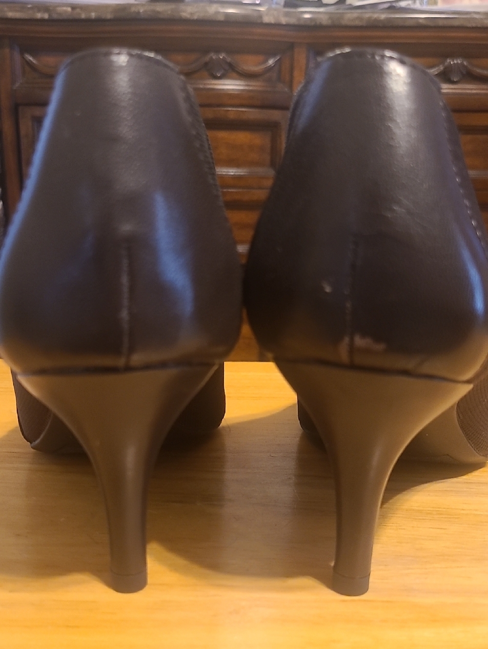 Bandolino Brown Pointed Toe Ankle Booties - Picture 11 of 12